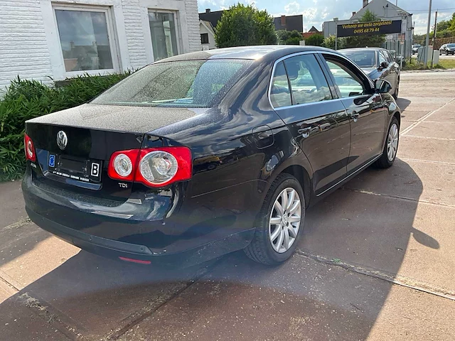 2006 volkswagen jetta personenauto - afbeelding 24 van  28