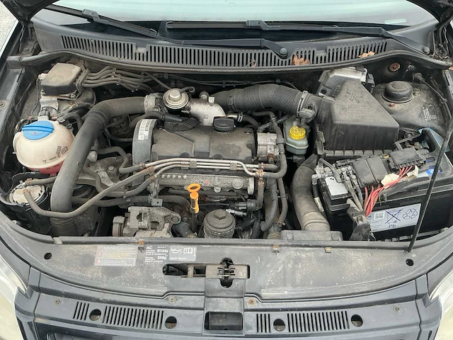 2006 volkswagen polo personenauto - afbeelding 38 van  60
