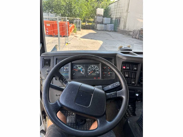 2006 volvo fl6e 19.0 vrachtwagen - afbeelding 9 van  27