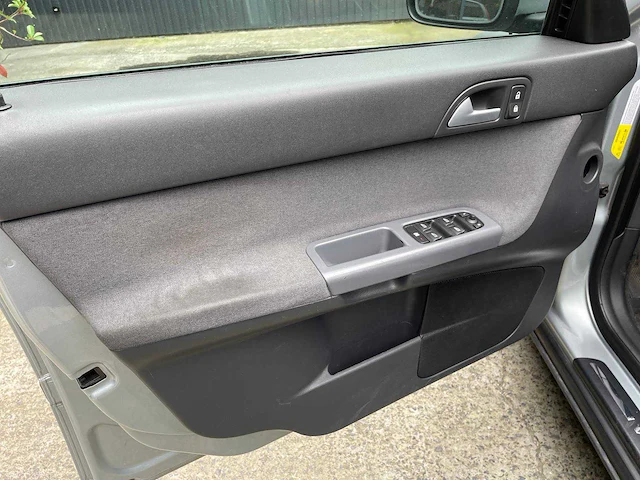 2006 volvo v50 1.8i 16v flexfuel auto - afbeelding 3 van  36