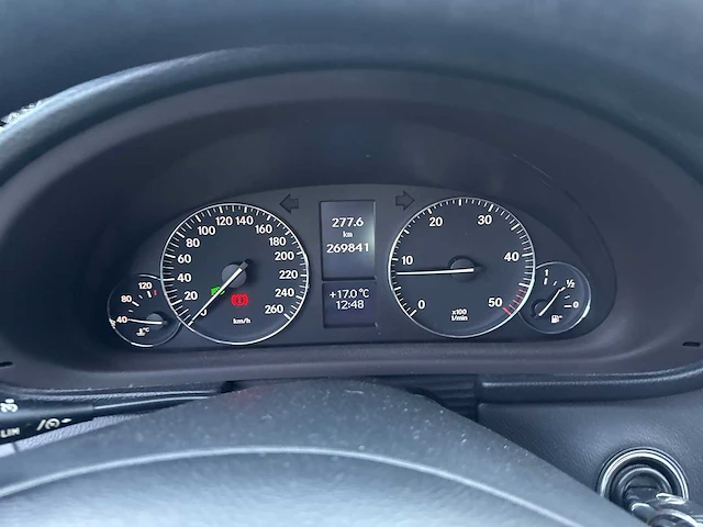 2007 - mercedes-benz c200 cdi - personenauto - afbeelding 15 van  31