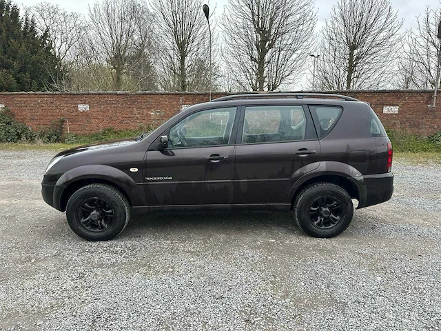 2007 - ssangyong rexton 2.7 diesel - lichte vracht - afbeelding 14 van  17