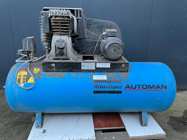 2007 atlas copco ac55t300t luchtcompressor - afbeelding 1 van  12