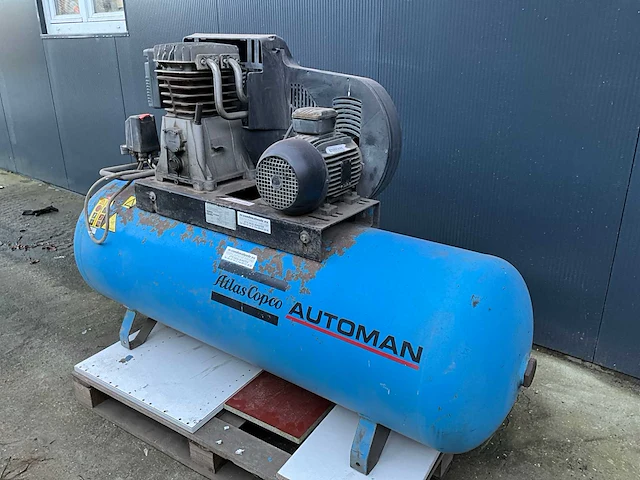 2007 atlas copco ac55t300t luchtcompressor - afbeelding 5 van  12
