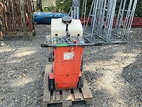 2007 betonzaag - afbeelding 12 van  15