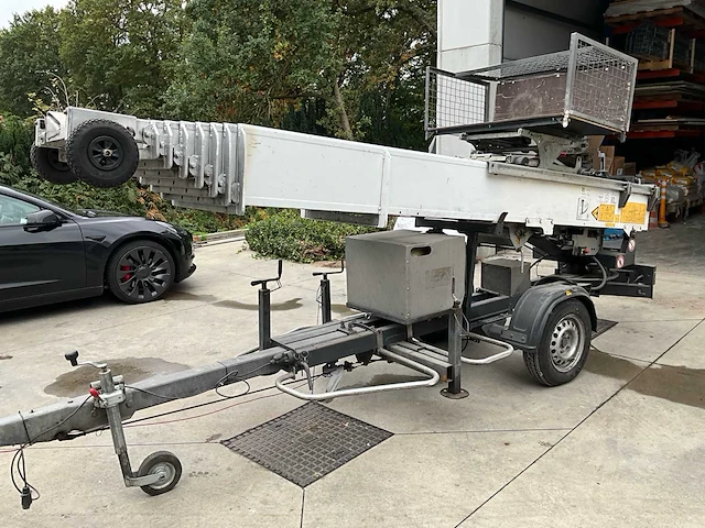 2007 böcker 2470-7 verhuislift - afbeelding 25 van  25