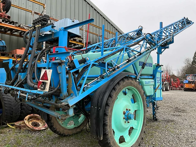 2007 burgdorf maje32ax27 sproeier - afbeelding 4 van  17