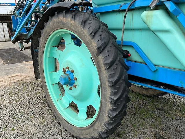 2007 burgdorf maje32ax27 sproeier - afbeelding 15 van  17