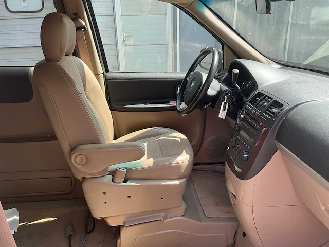 2007 chevrolet uplander 3.9 v6 invalidenwagen - afbeelding 16 van  46