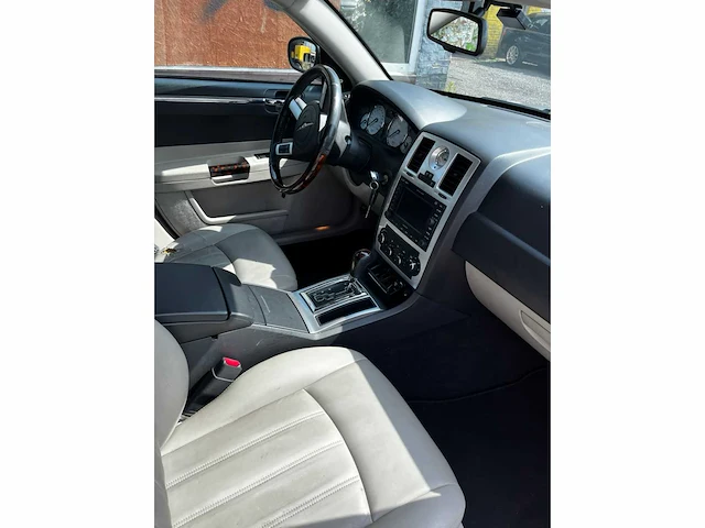 2007 chrysler 300c 3.0crd diesel automaat/airco - afbeelding 19 van  20