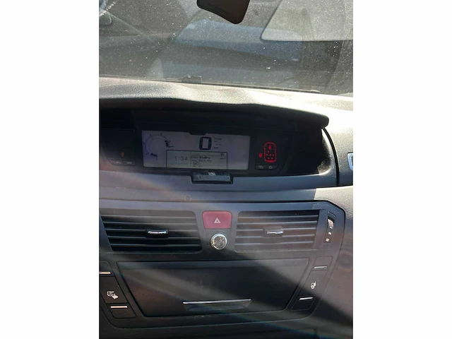 2007 citroen picasso 1.6hdi 7 plaatsen/airco - afbeelding 18 van  18