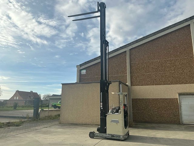 2007 crown esr4500 reach truck - afbeelding 3 van  11