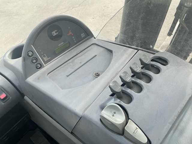 2007 crown esr4500 reach truck - afbeelding 9 van  11