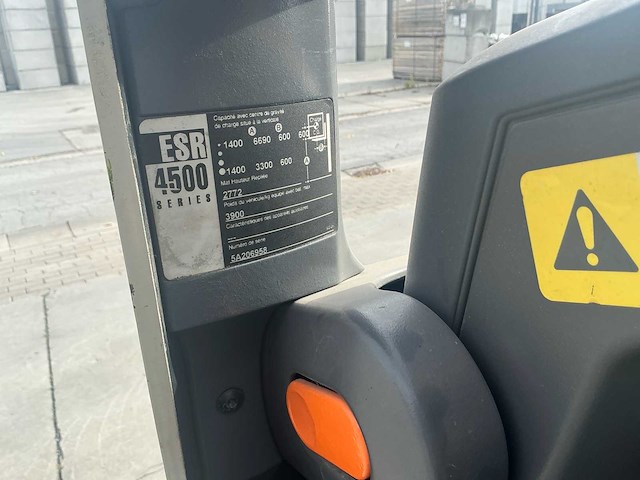 2007 crown esr4500 reach truck - afbeelding 11 van  11