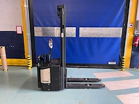 2007 crown we2300s-1.25-tl disselboomstapelaar - afbeelding 1 van  15