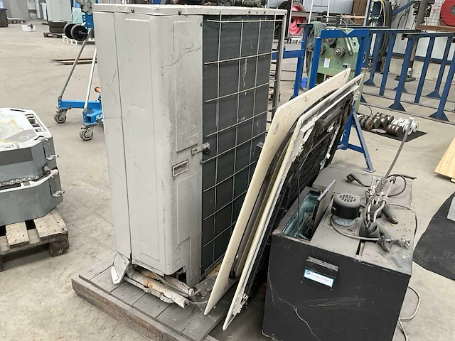2007 daikin rzq100c7v1b airconditioning - afbeelding 3 van  7