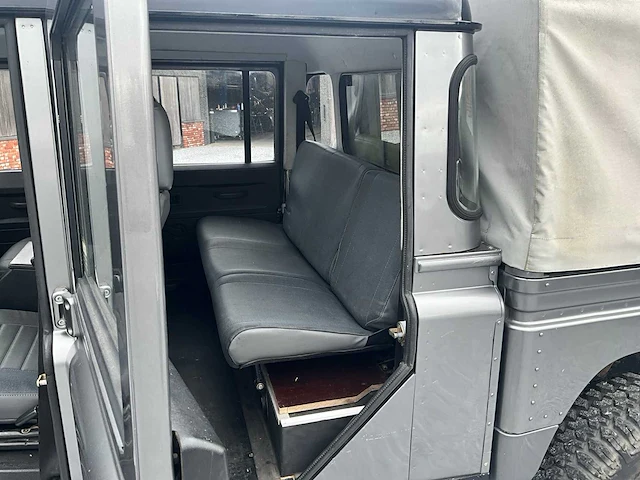 2007 defender 130 personenauto - afbeelding 4 van  27