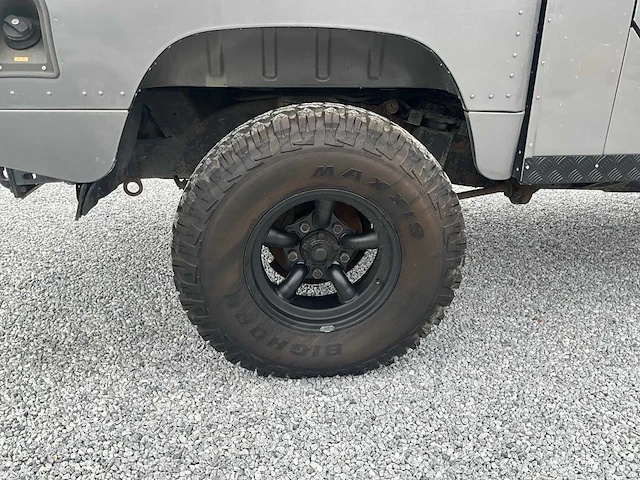 2007 defender 130 personenauto - afbeelding 16 van  27