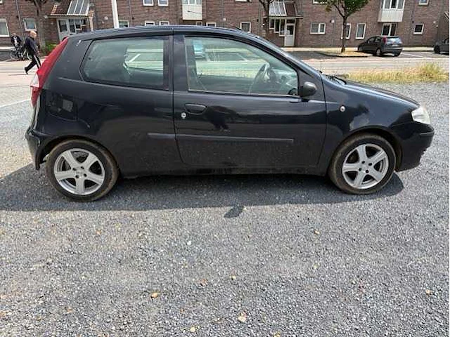 2007 fiat punto - 1.2 active - afbeelding 11 van  15