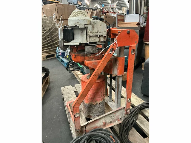 2007 gölz kb300 verticale diamantboormachine - afbeelding 2 van  8