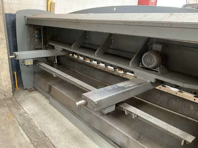 2007 haco ts 3006 guillotineschaar - afbeelding 12 van  13
