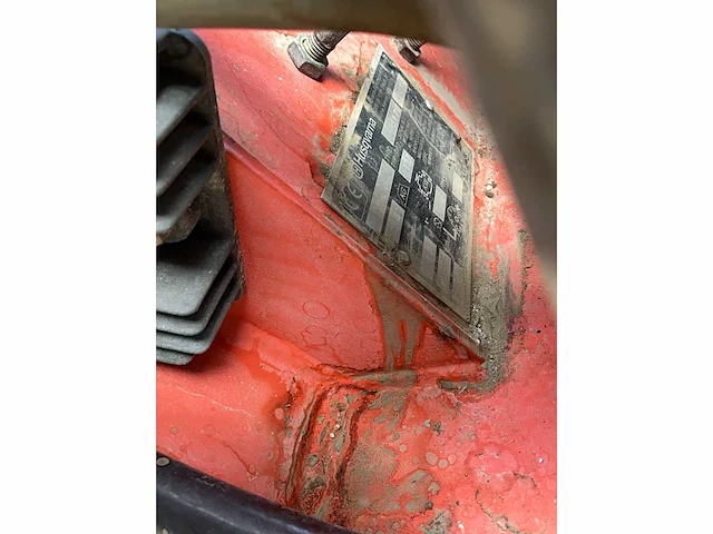 2007 husqvarna betonzaag - afbeelding 7 van  15