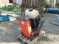 2007 husqvarna betonzaag - afbeelding 13 van  15