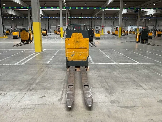 2007 jungheinrich ece 220xl orderpicker - afbeelding 2 van  5