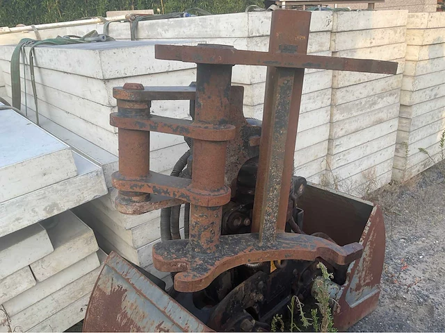 2007 kinshofer hydraulische grijper 60 cm + container - afbeelding 5 van  9