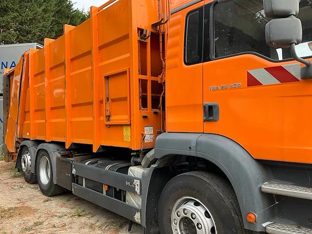 2007 man tga 26.320 vuiliswagen - afbeelding 2 van  45