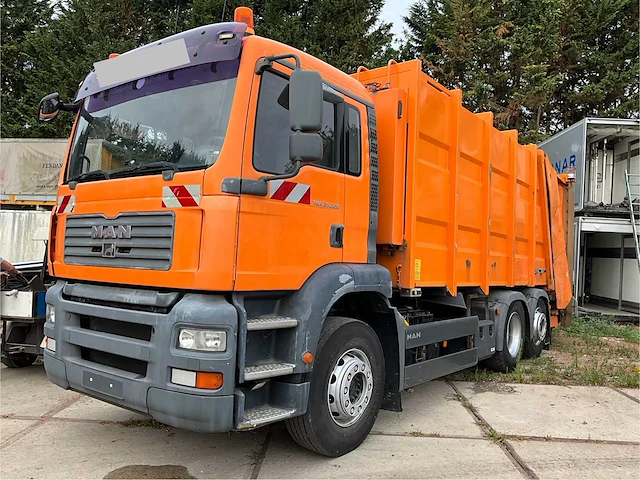 2007 man tga 26.320 vuiliswagen - afbeelding 1 van  45