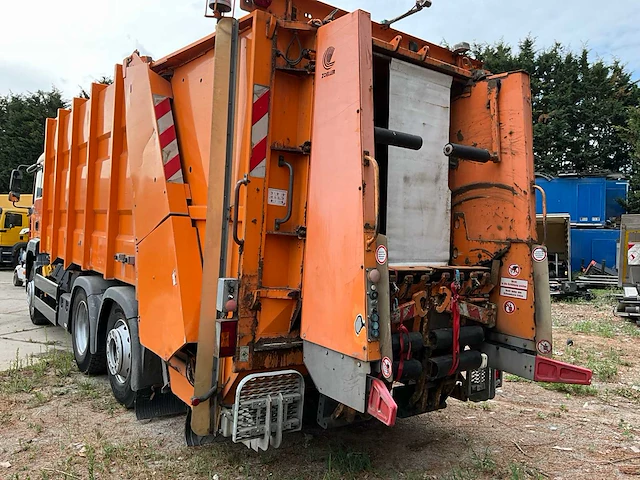 2007 man tga 26.320 vuiliswagen - afbeelding 23 van  45