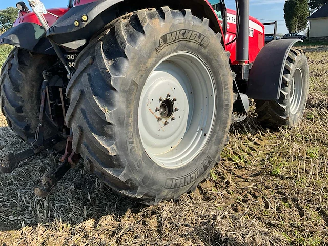 2007 massey ferguson 6490 dyna-6 vierwielaangedreven landbouwtractor - afbeelding 5 van  32