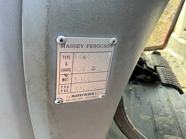 2007 massey ferguson 6490 dyna-6 vierwielaangedreven landbouwtractor - afbeelding 24 van  32