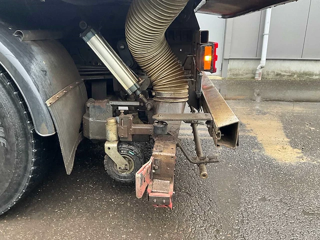 2007 mercedes-benz axor beam veegwagen - afbeelding 8 van  35