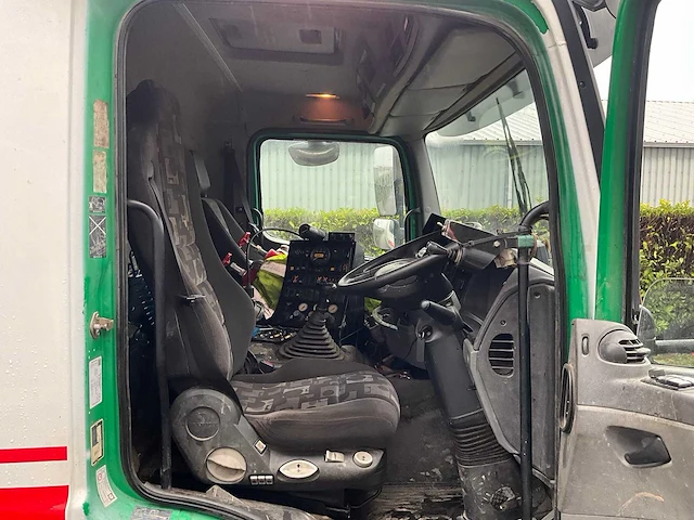 2007 mercedes-benz axor beam veegwagen - afbeelding 17 van  35