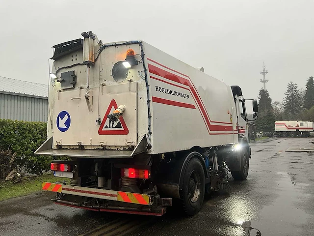 2007 mercedes-benz axor beam veegwagen - afbeelding 33 van  35