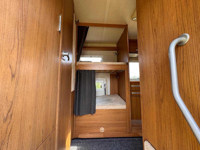 2007 mercedes-benz rimor camper - afbeelding 14 van  31