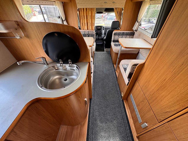 2007 mercedes-benz rimor camper - afbeelding 16 van  31