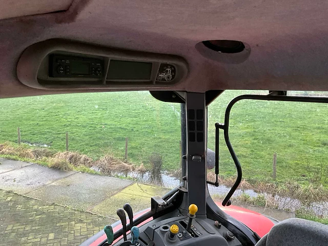 2007 new holland ts135a plus met frontlader vierwielaangedreven landbouwtractor - afbeelding 27 van  43