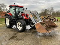 2007 new holland ts135a plus met frontlader vierwielaangedreven landbouwtractor - afbeelding 34 van  43
