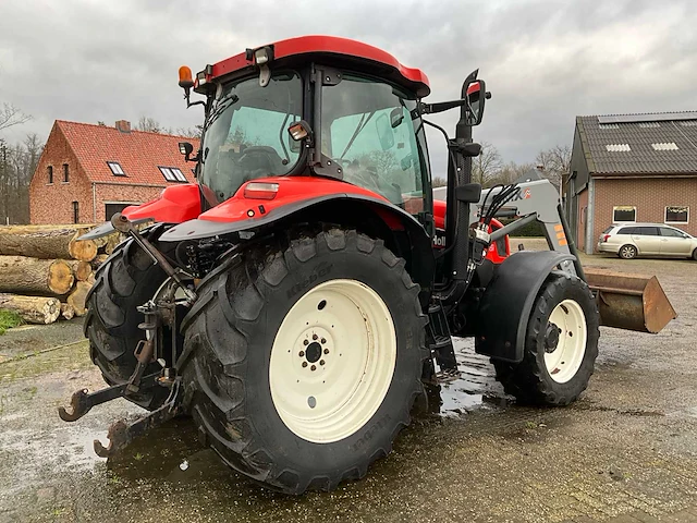 2007 new holland ts135a plus met frontlader vierwielaangedreven landbouwtractor - afbeelding 40 van  43