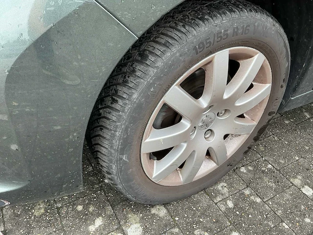 2007 peugeot 207 personenauto - afbeelding 14 van  35