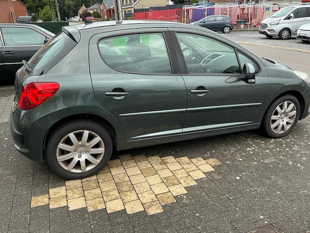 2007 peugeot 207 personenauto - afbeelding 32 van  35