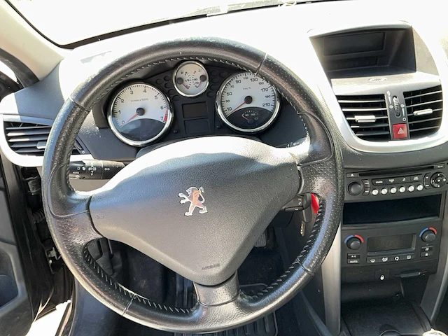 2007 peugeot 207 personenauto - afbeelding 16 van  44