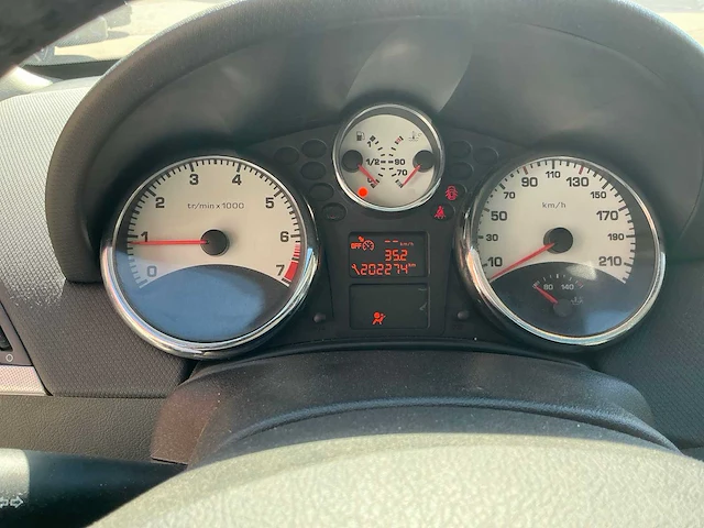 2007 peugeot 207sw - afbeelding 8 van  26