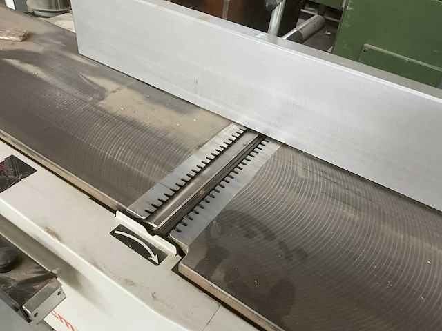 2007 scm f410 nova tafelschaafmachine - afbeelding 7 van  8