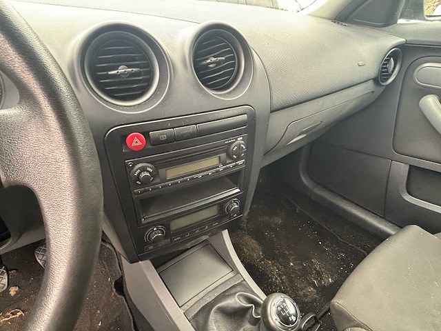 2007 seat ibiza 6l auto - afbeelding 10 van  68