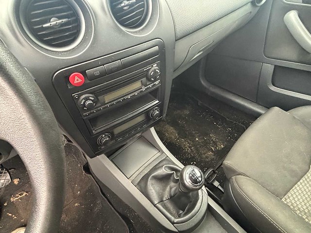 2007 seat ibiza 6l auto - afbeelding 14 van  68