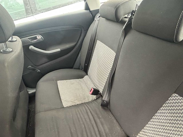 2007 seat ibiza 6l auto - afbeelding 32 van  68